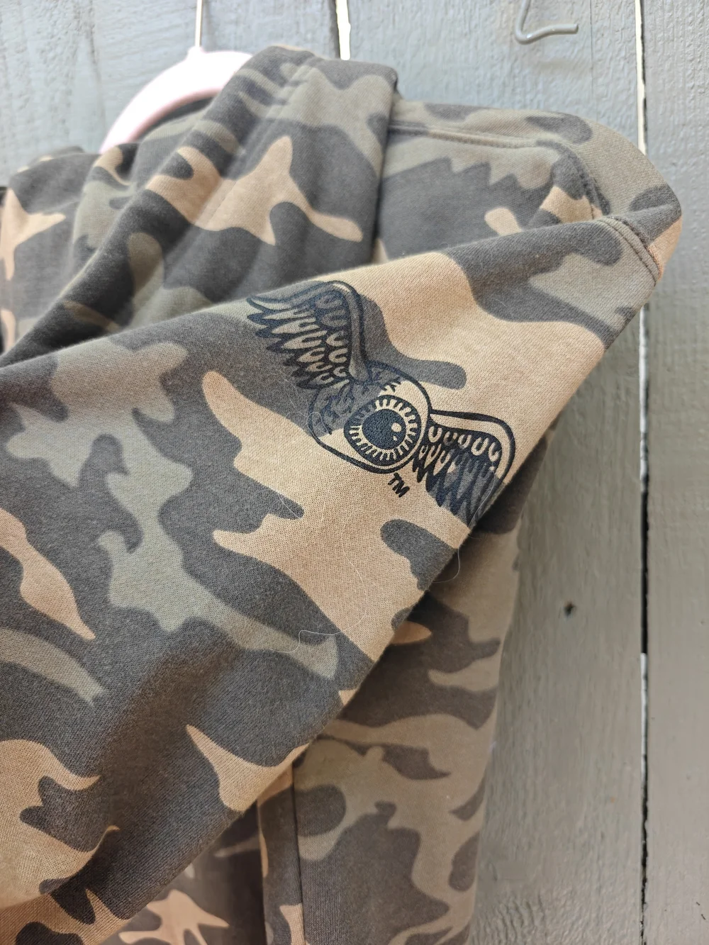 Von Dutch Men's Camo Zip-Up Hoodie - Green and Tan